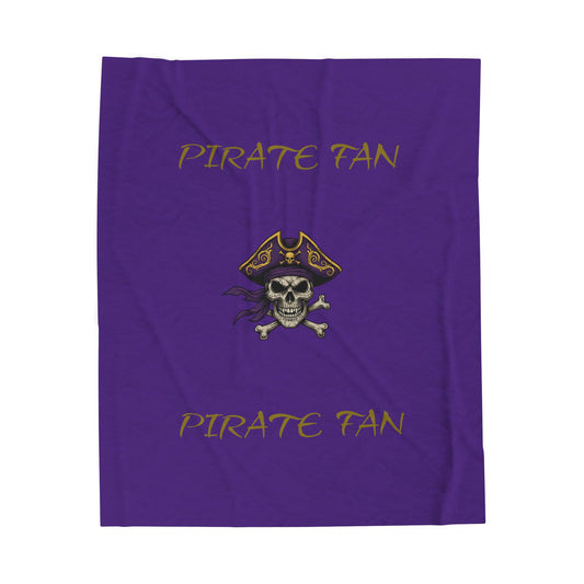 Pirate Fan Velveteen Plush Blanket – Skull & Crossbones Cozy Throw